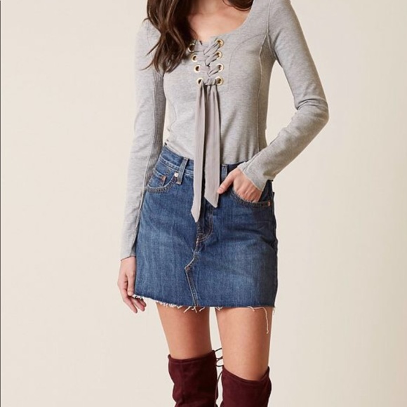 Free People NWOT Looking Back Gray Lace Up top - Picture 5 of 8